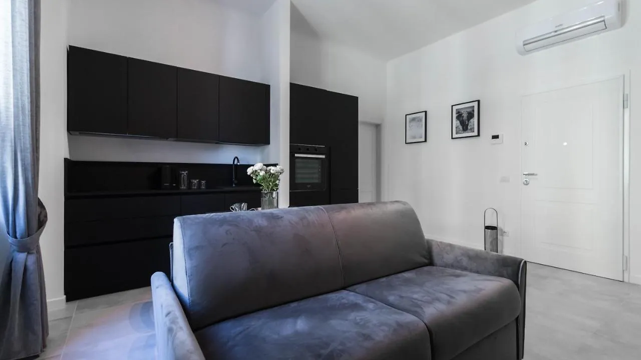Cavour 82 Apartment Florence